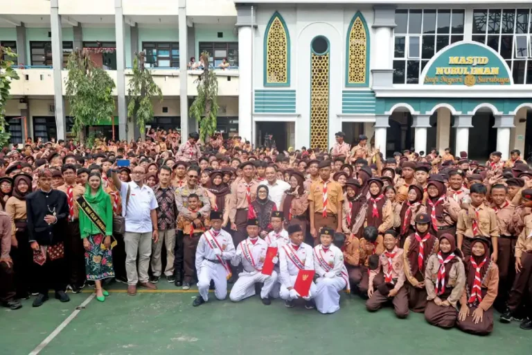 Surabaya Gaet Densus 88 dan BNN dalam Deklarasi Anak Digital Aman, Ribuan Pelajar Terlibat Serentak
