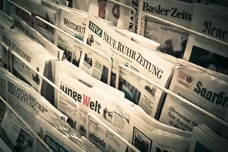 Media Cetak: Era Keemasan Industri Media dan Revolusi Gutenberg yang Mengguncang Dunia Ilustrasi media cetak (foto: pixabay)