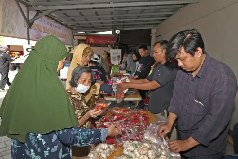 Pemkot Surabaya Jamin Harga Pangan Stabil dan Stok Aman Jelang Natal dan Tahun Baru