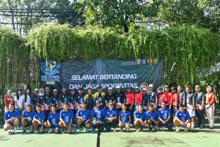 Bina Atlet Tenis Muda, PELTI Surabaya Gelar Kejuaraan Piala Wali Kota 2025