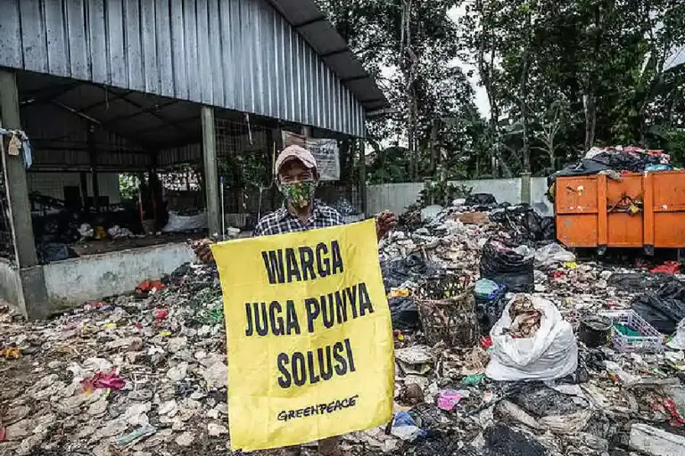 Jakarta Jadi Megacity Terbesar Dunia, Warga Rentan Hadapi Beban Terberat Krisis Iklim Jakarta dinobatkan sebagai megacity terbesar dunia versi PBB