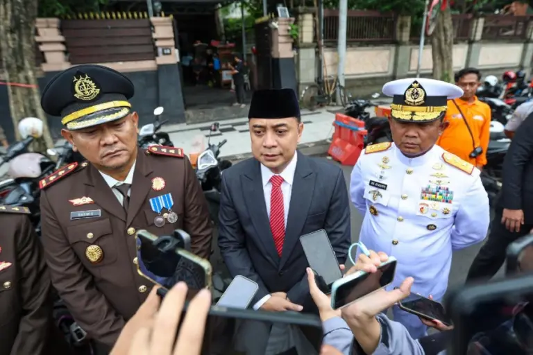 Parkir Non Tunai Resmi Diluncurkan, Wali Kota Eri: Digitalisasi untuk Bangun Kepercayaan Publik