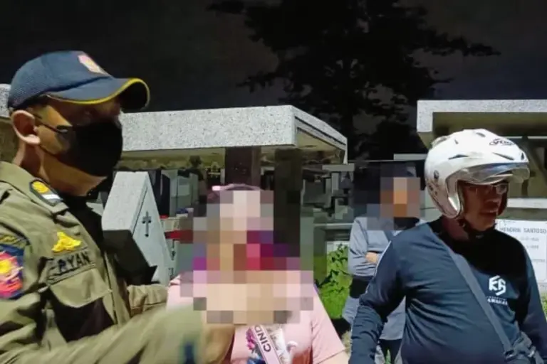 Satpol PP Surabaya Intensifkan Patroli, Satu WRSE Diamankan di TPU Kembang Kuning