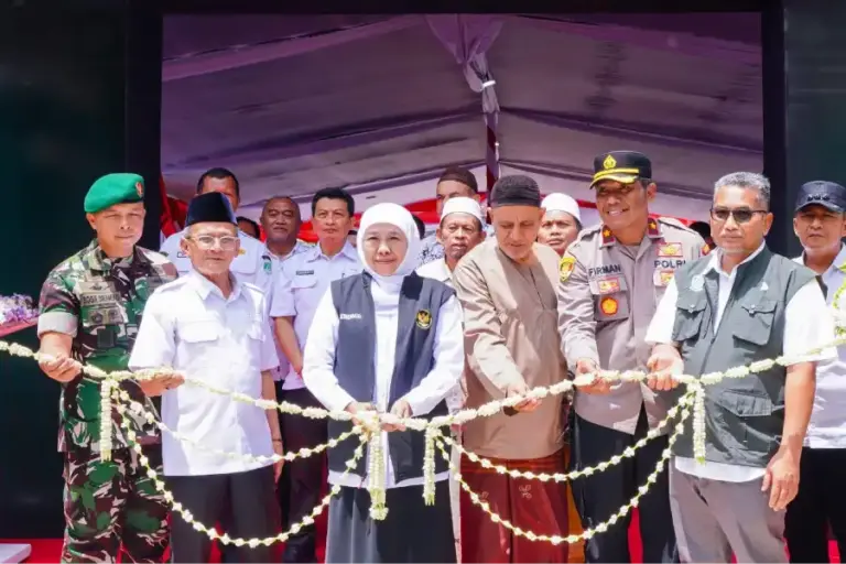 Resmikan PERMATA JATIM di Pasuruan, Gubernur Khofifah Tegaskan Komitmen Penataan Permukiman Kumuh Berkelanjutan