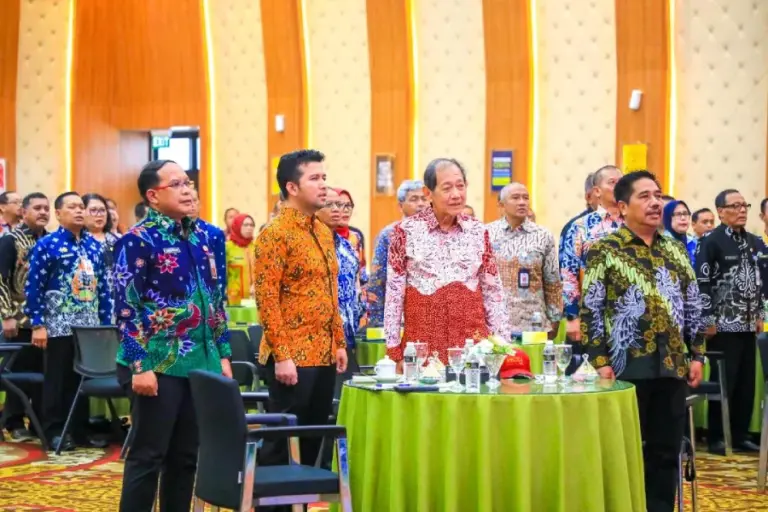Wagub Emil Dorong Sinergi Pemprov dan Pemkab/Kota Lewat Leadership Update Forum 2026