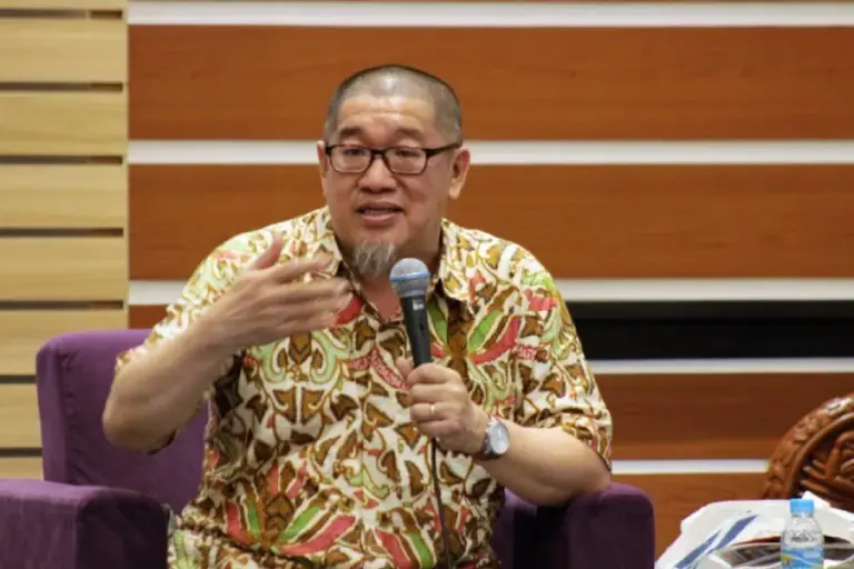 Tragedi Anak di NTT, Guru Besar Sosiologi UNAIR Tekankan Urgensi Kesehatan Mental Anak