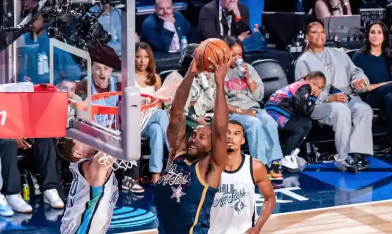 Kawhi Leonard Bersinar, Tim Stripes Tumbangkan Tim World di NBA All-Star 2026
