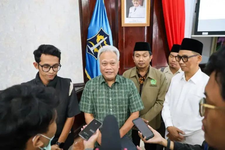 Pemkot Surabaya Gelar Rakor Bersama Kemenag dan LAZ, Cegah Penyaluran Zakat Tumpang Tindih