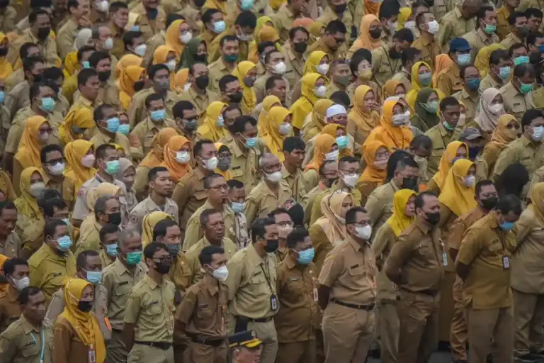 WFH Setiap Jumat di Surabaya: ASN Tetap Dikejar Target, Pengawasan Diperketat