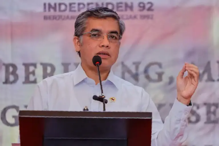 Menaker Yassierli Dorong Serikat Buruh Jadi Motor Peningkatan Kompetensi Hadapi Transformasi Dunia Kerja Menaker) Yassierli
