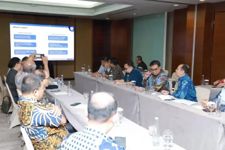 UNAIR Gandeng Alumni Perkuat Daya Saing Global, Fokus Tingkatkan Reputasi dan Dampak Lulusan