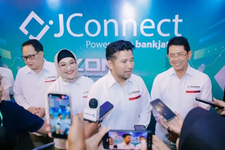 J-Connect Versi Terbaru Diluncurkan, Wagub Emil Dorong Bank Jatim Perluas Basis Nasabah hingga 2 Juta