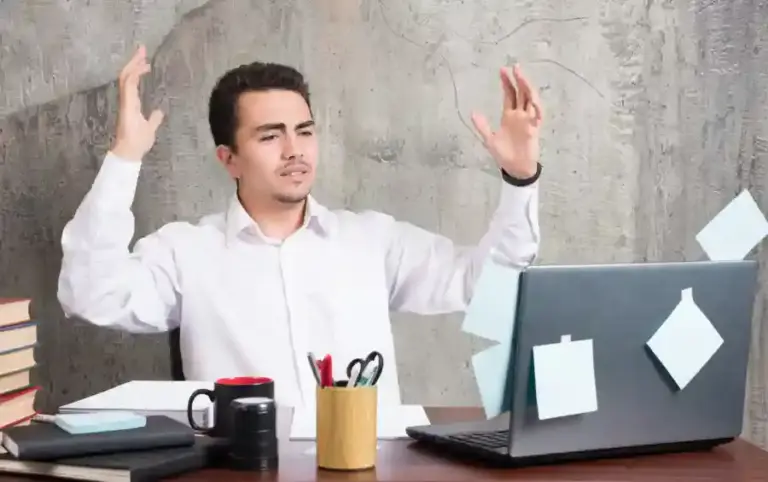 Bertahan atau Resign? Ketika Gaji Besar Tak Lagi Seimbang dengan Kesehatan Mental